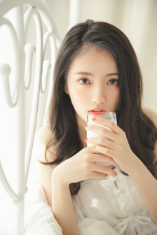 迷人的保姆 电影